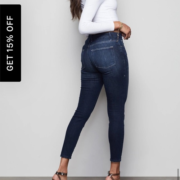 Good American Good Legs Crop - Picture 6 of 6
